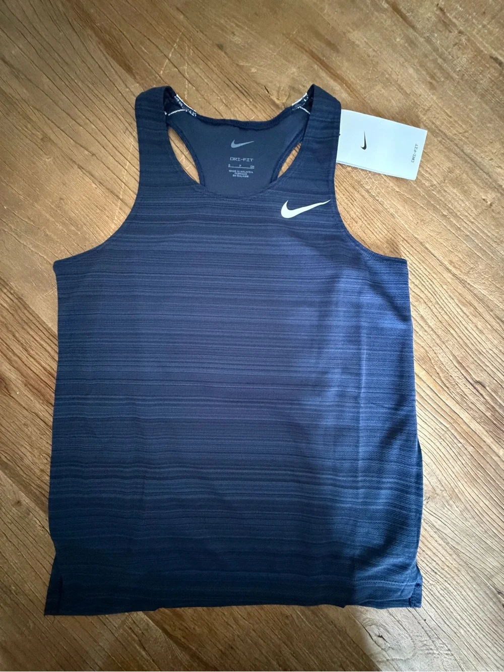 Nike Kid’s Boys Girls Navy Blue Racerback Running Tank Top Size Small NWT